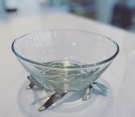 Glass bowl